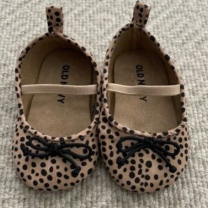 Old Navy Leopard ballet flats 3-6 M